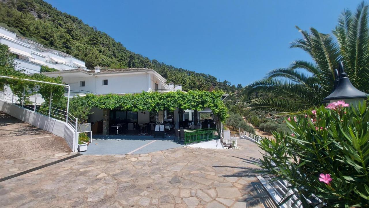 Dionysos Hotel Skala Potamia  Exterior photo
