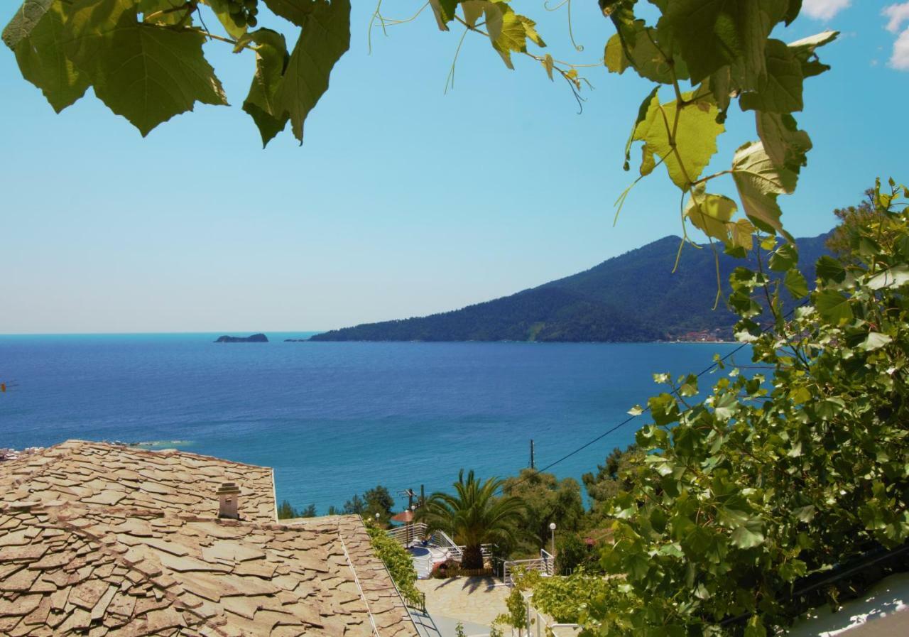 Dionysos Hotel Skala Potamia  Exterior photo